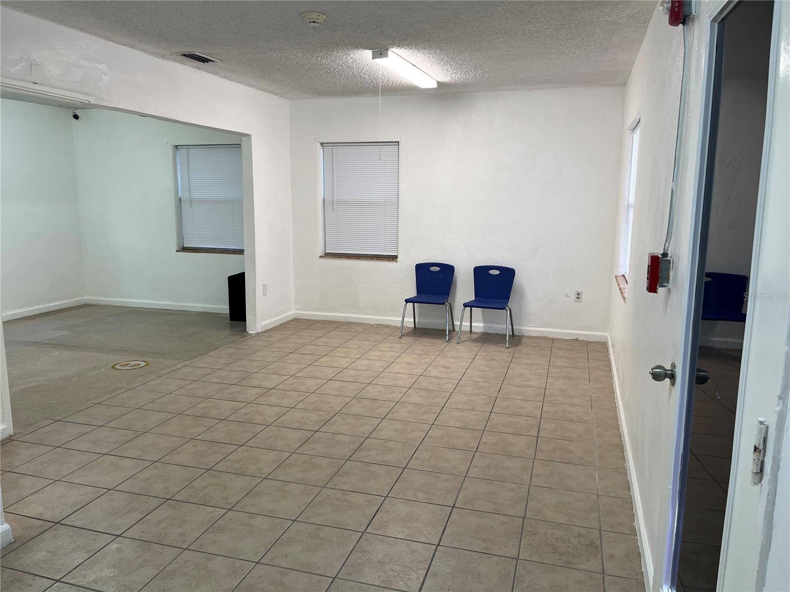 WEST COLONIAL HEIGHTS - Commercial Lease