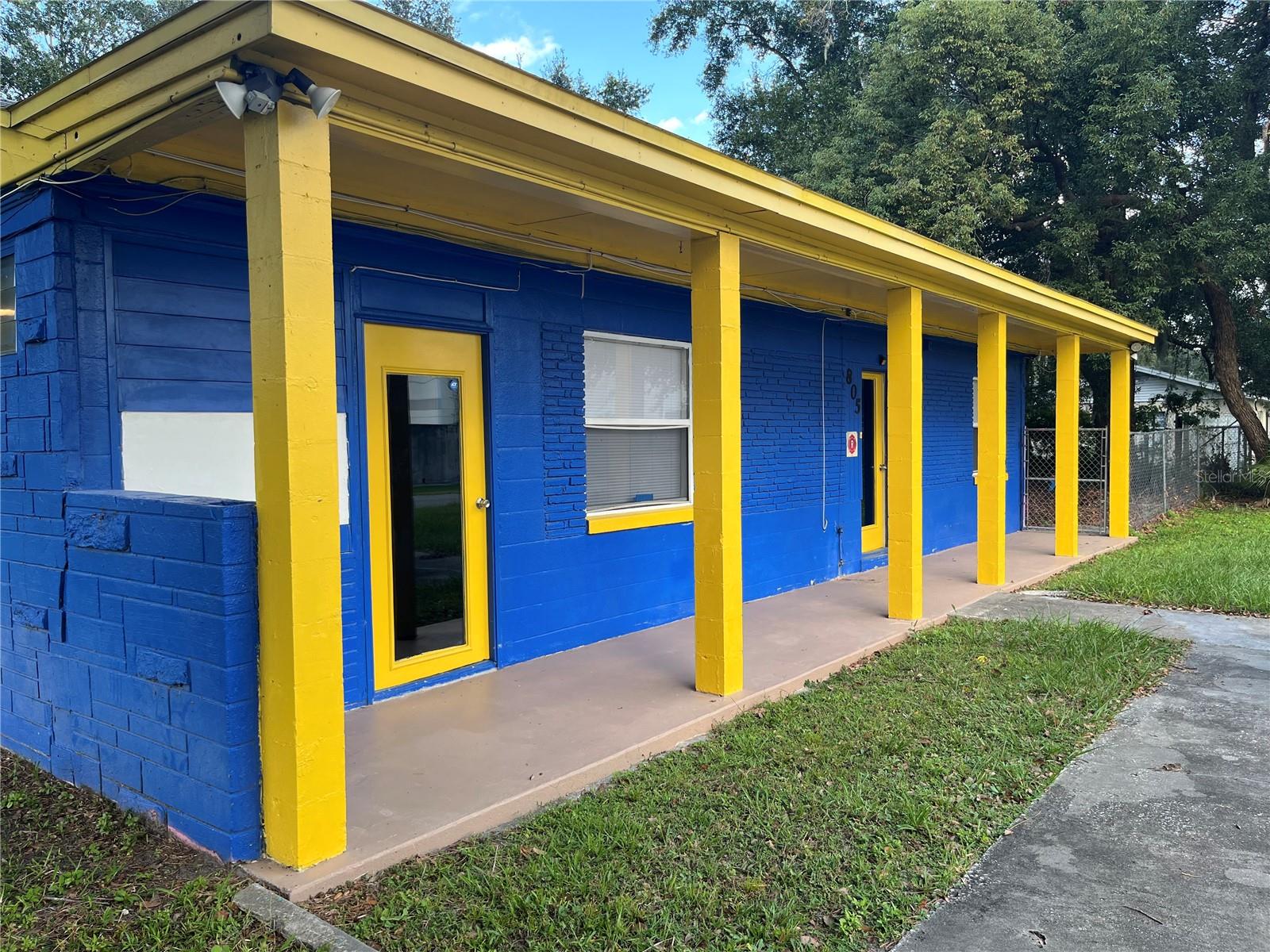 WEST COLONIAL HEIGHTS - Commercial Lease