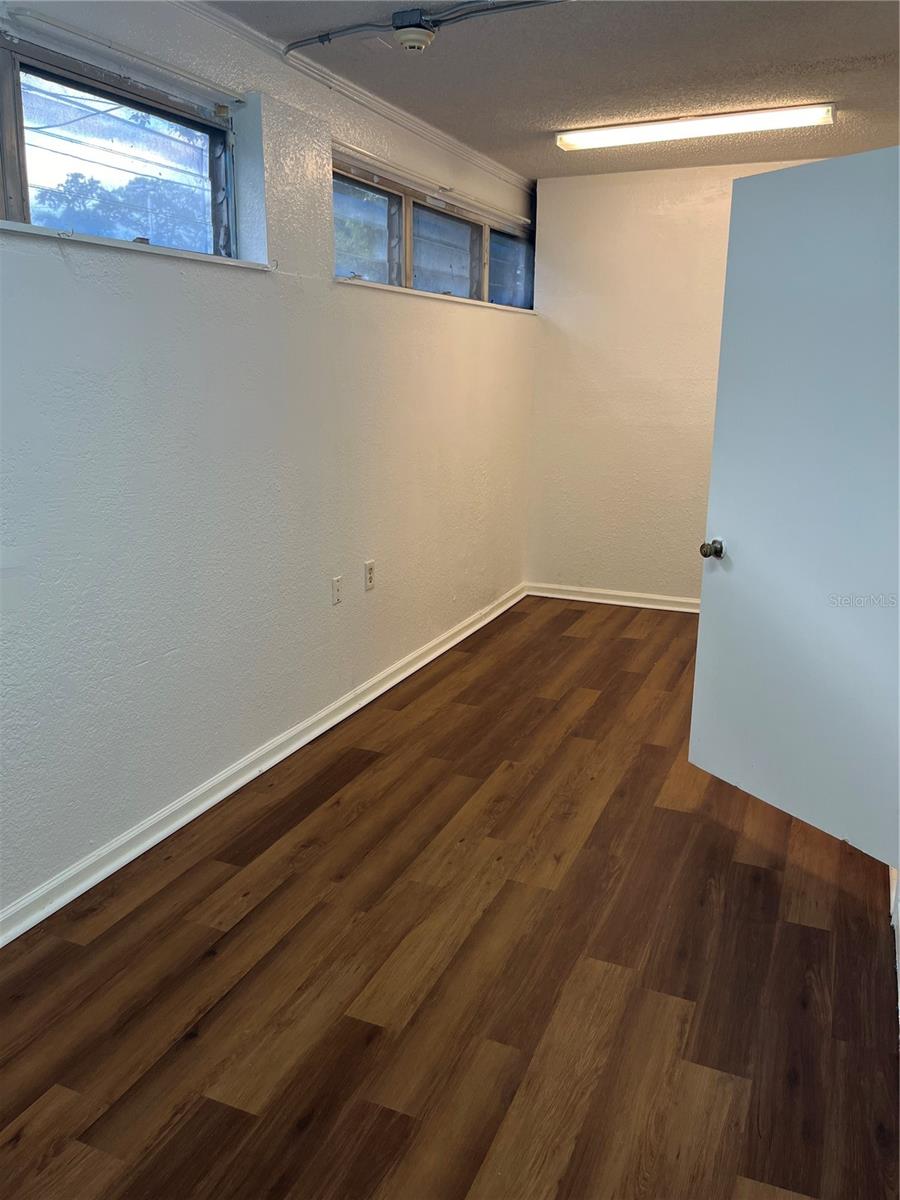 WEST COLONIAL HEIGHTS - Commercial Lease