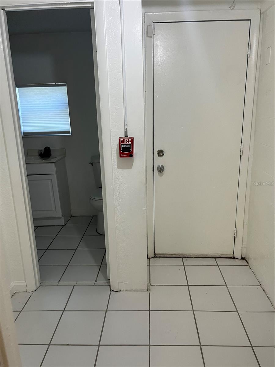 WEST COLONIAL HEIGHTS - Commercial Lease