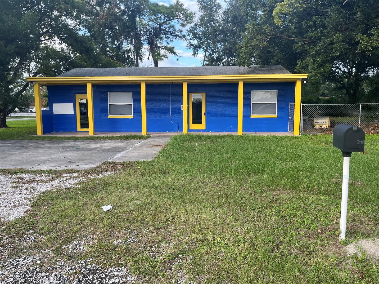 WEST COLONIAL HEIGHTS - Commercial Lease