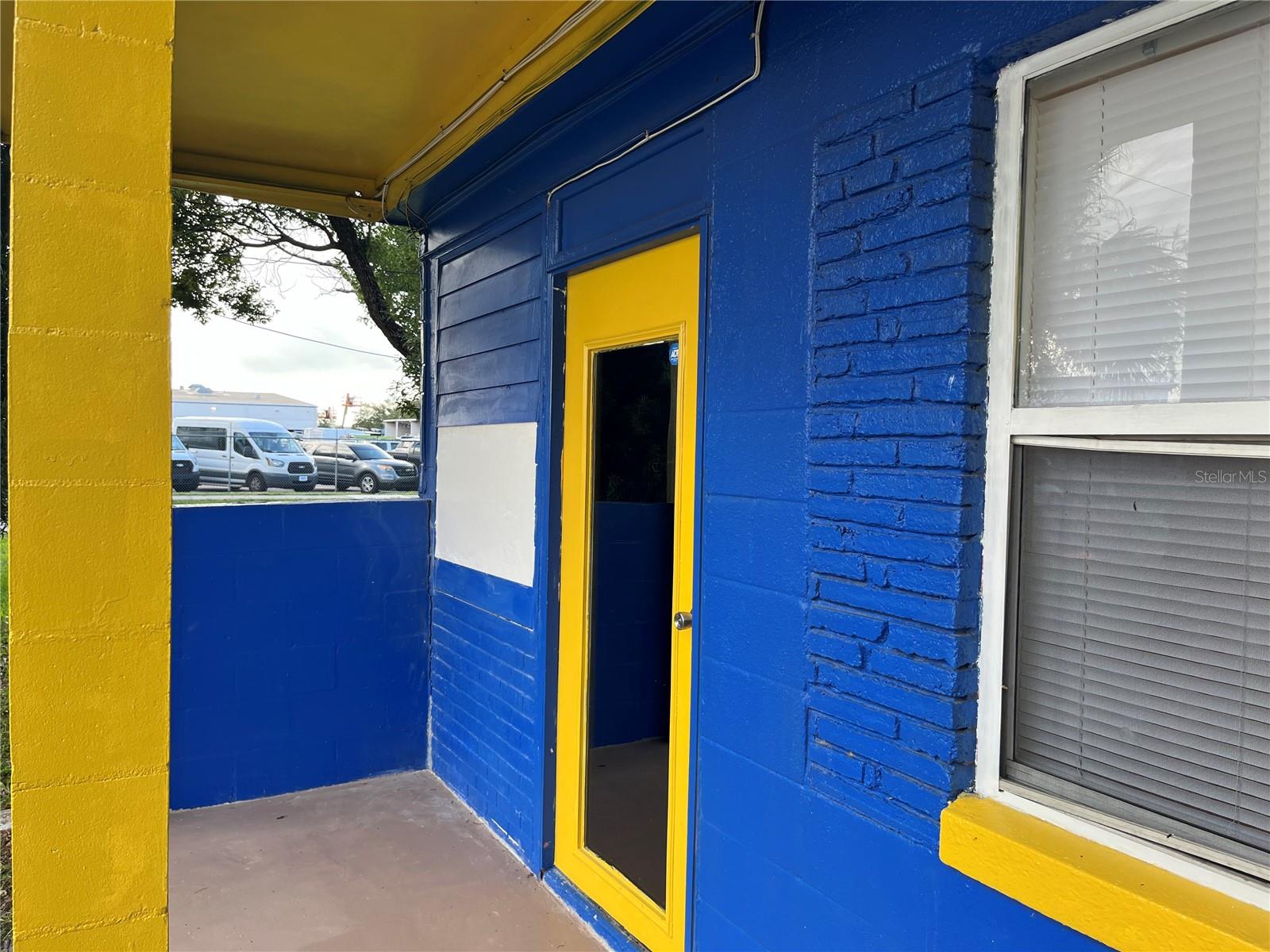 WEST COLONIAL HEIGHTS - Commercial Lease