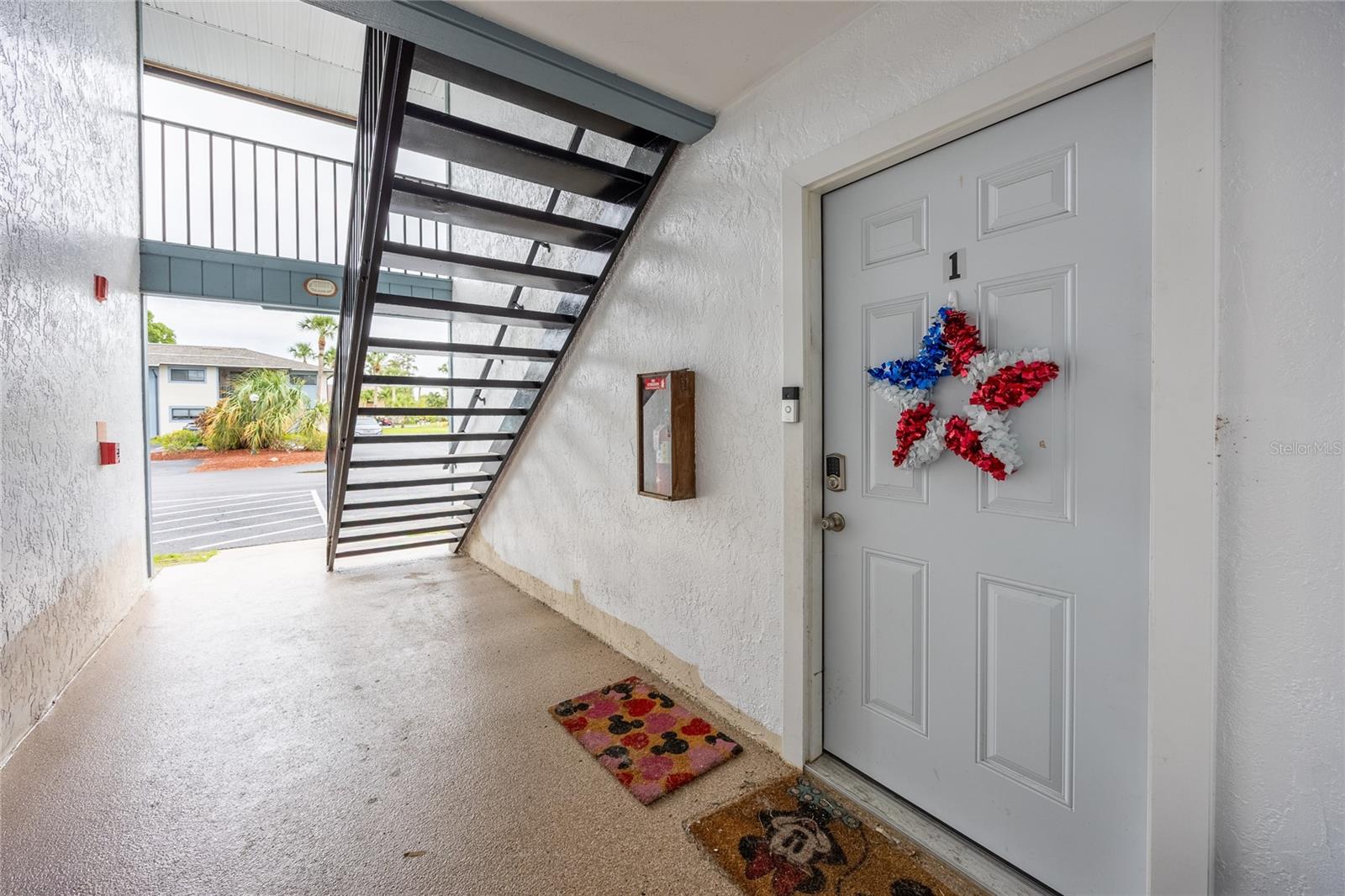 TIMBERLAKE CONDO 02 - Residential
