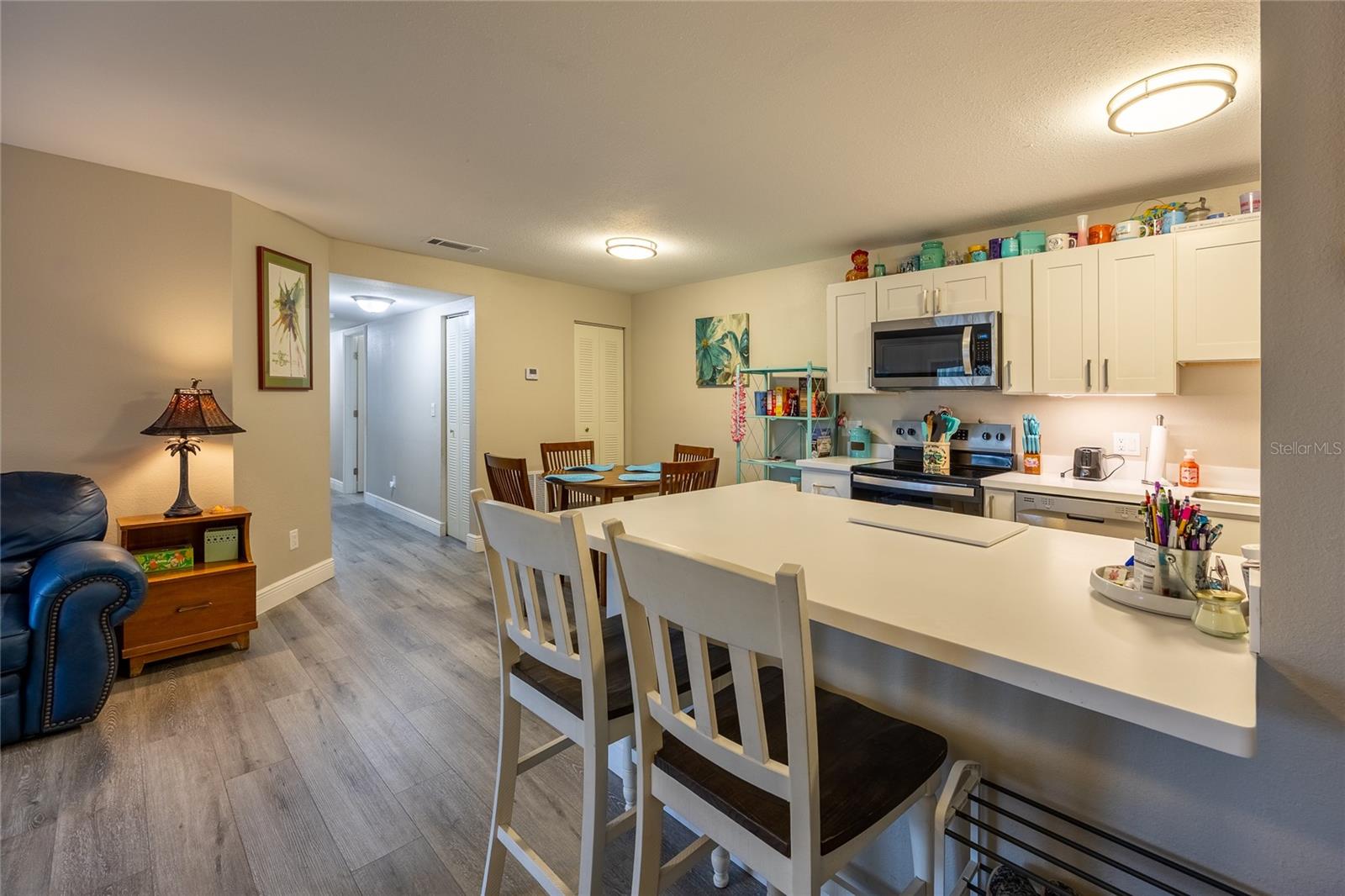 TIMBERLAKE CONDO 02 - Residential