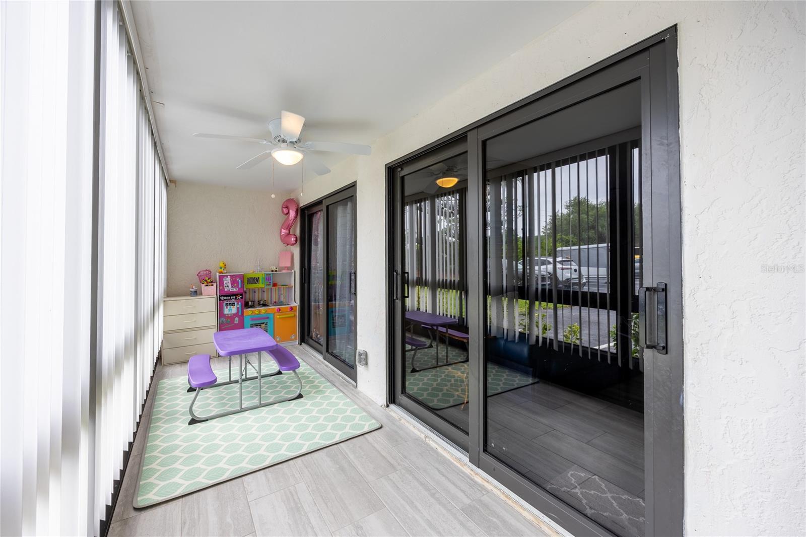 TIMBERLAKE CONDO 02 - Residential