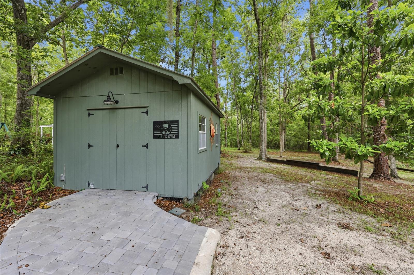 PINE HILL ESTATE ADD 3 - Residential