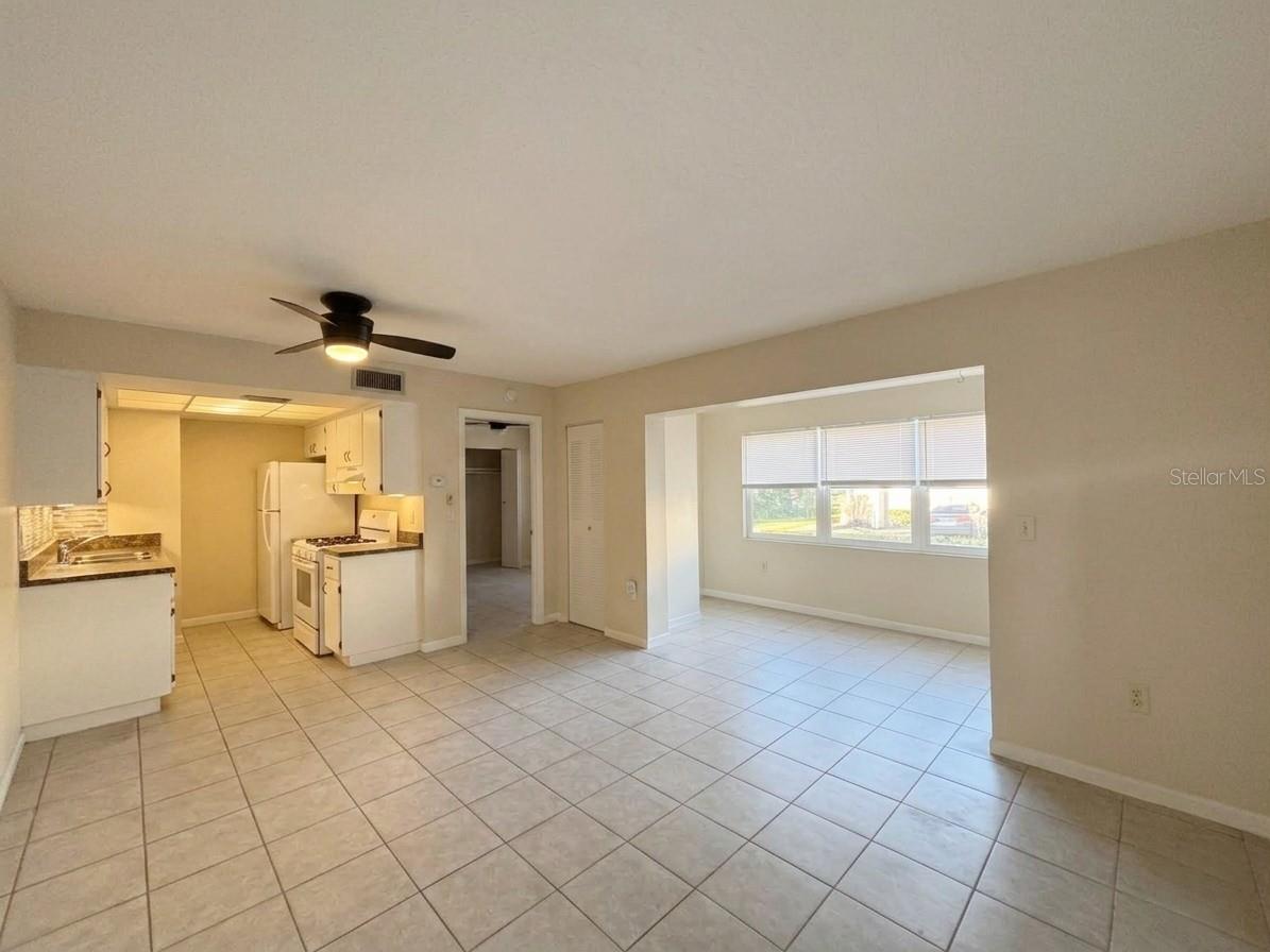 LAMPLIGHTER VILLAGE - Residential