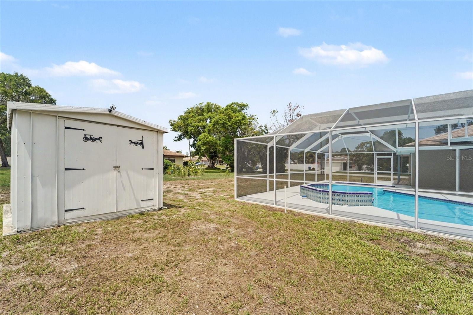 SPRING HILL - Residential