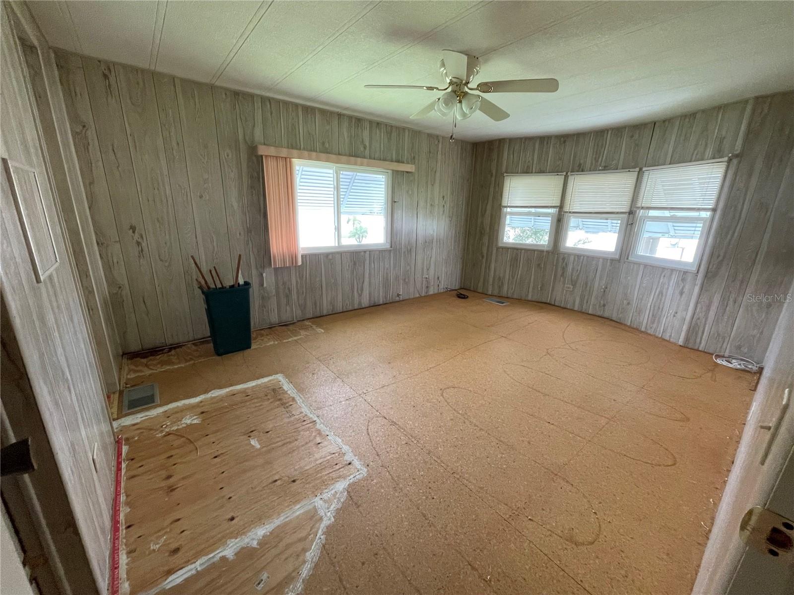 BLUE JAY MOBILE HOME ESTATES CONDO - Residential