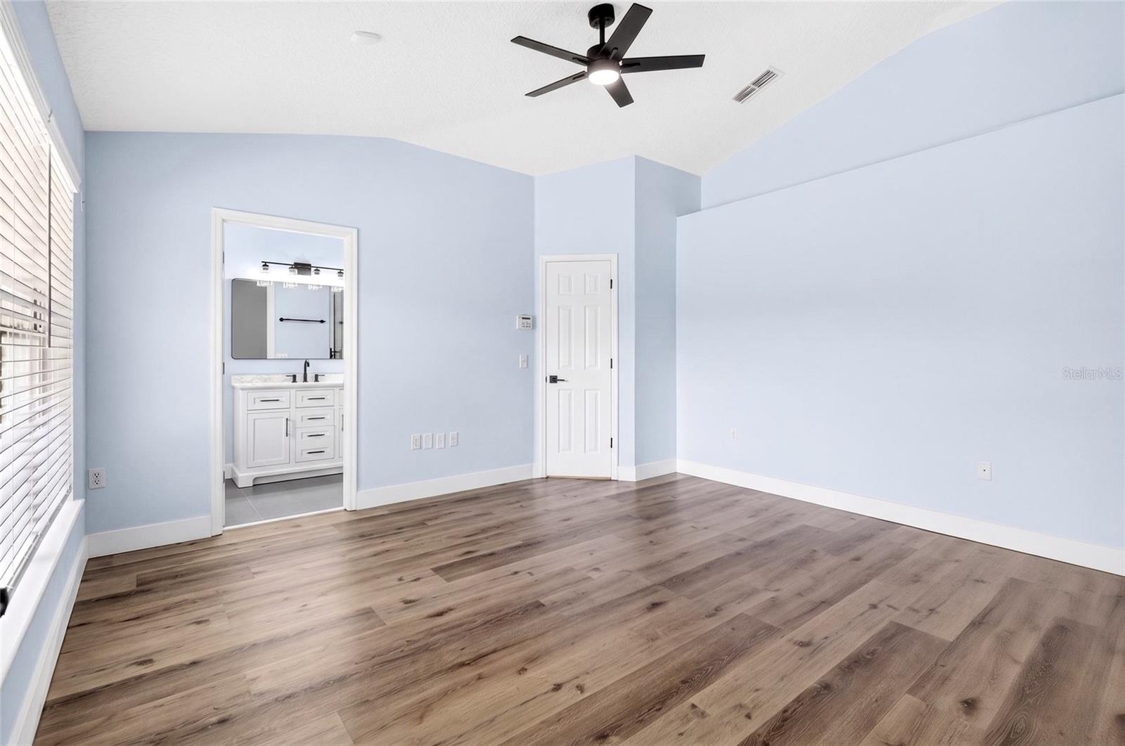 CROWN POINT SPGS - Residential