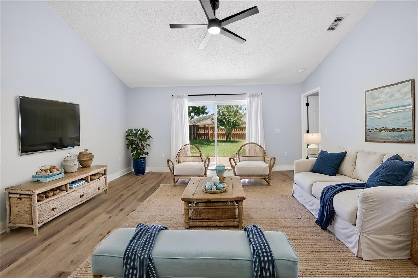 CROWN POINT SPGS - Residential