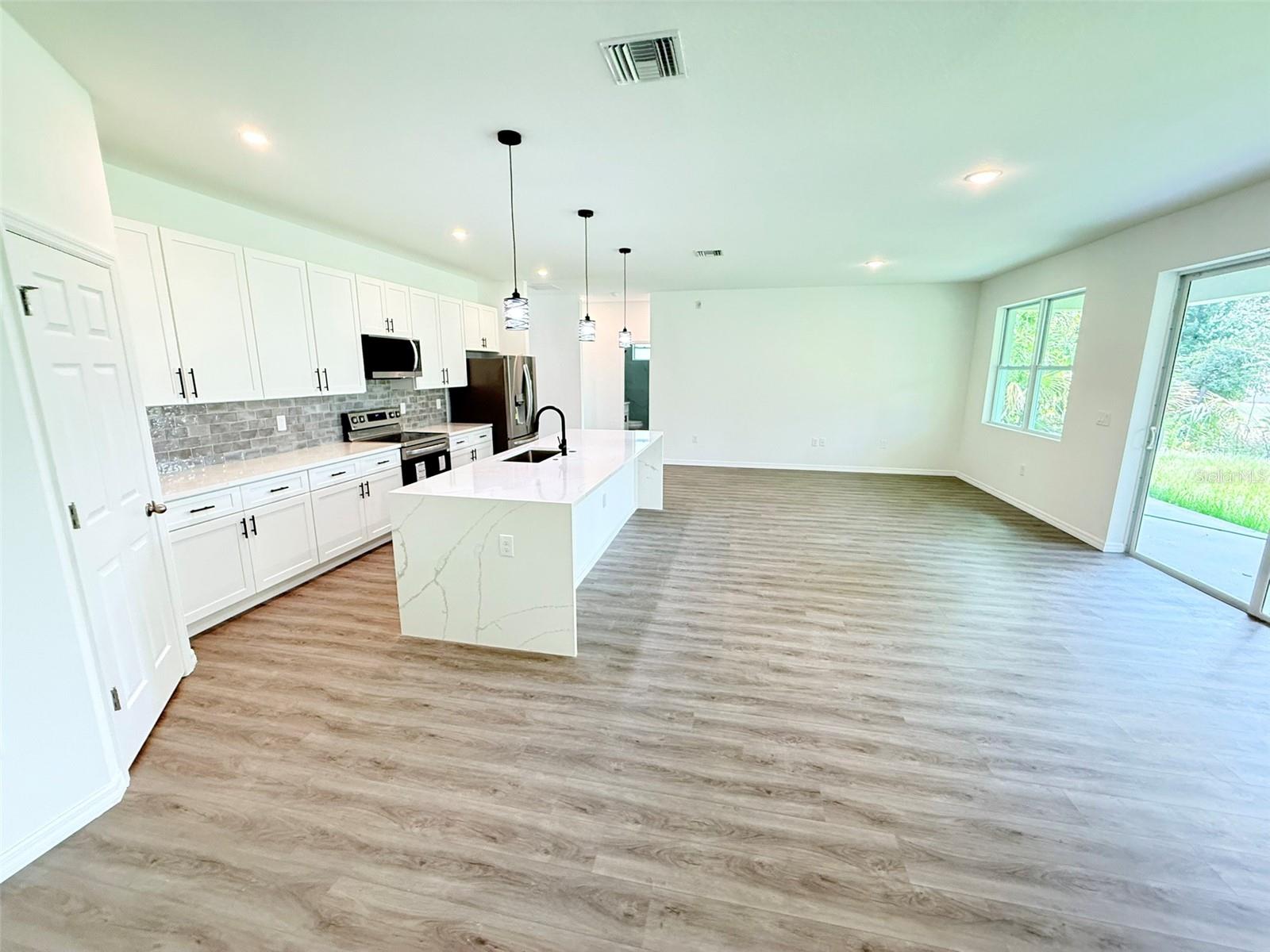PORT CHARLOTTE SUB 08 - Residential