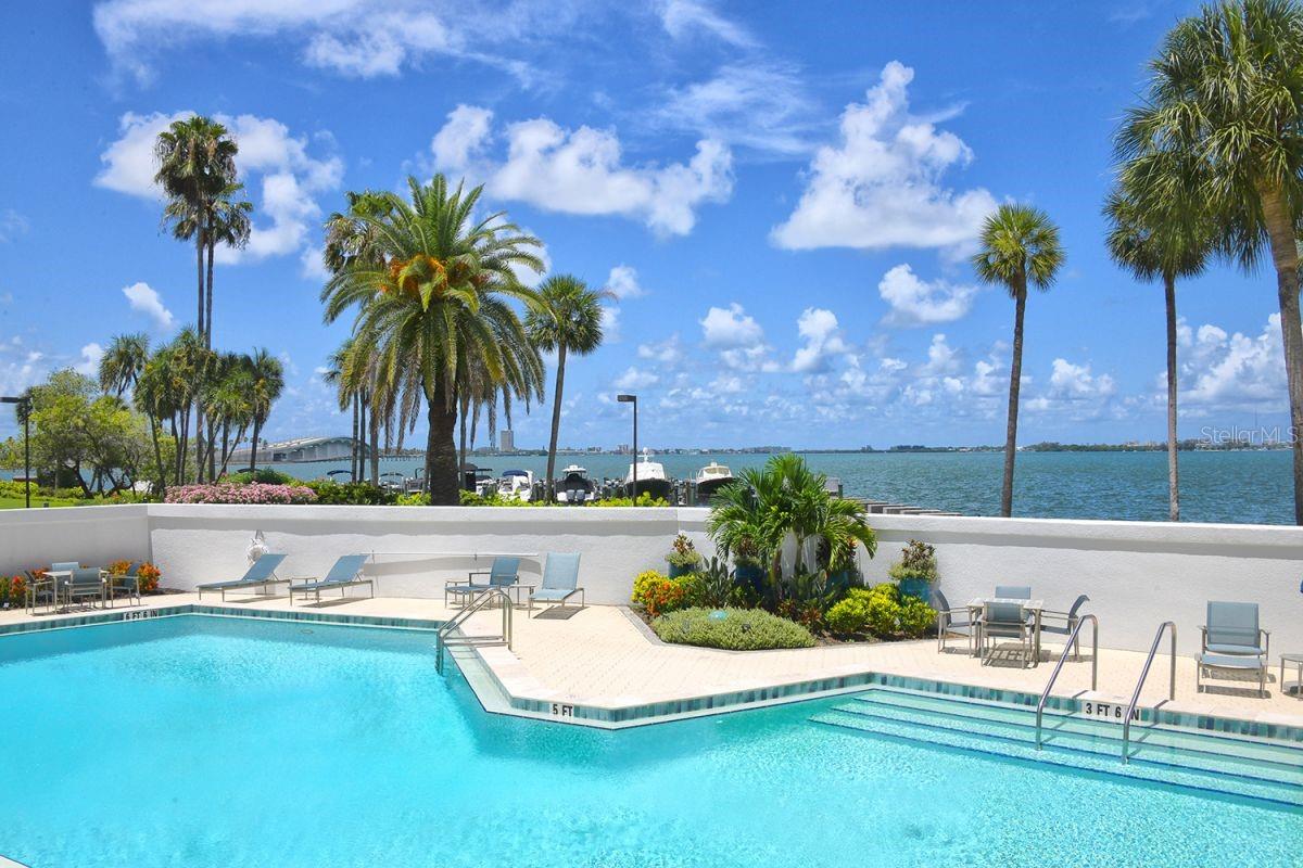 CONDO ON THE BAY TOWER II - Residential