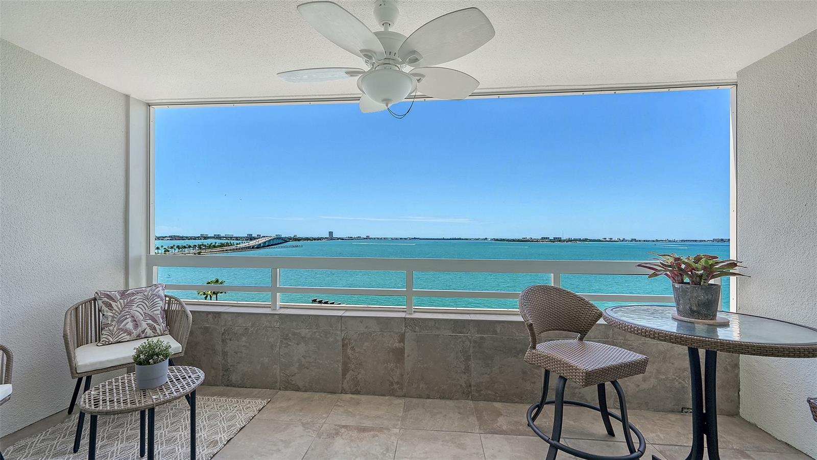 CONDO ON THE BAY TOWER II - Residential