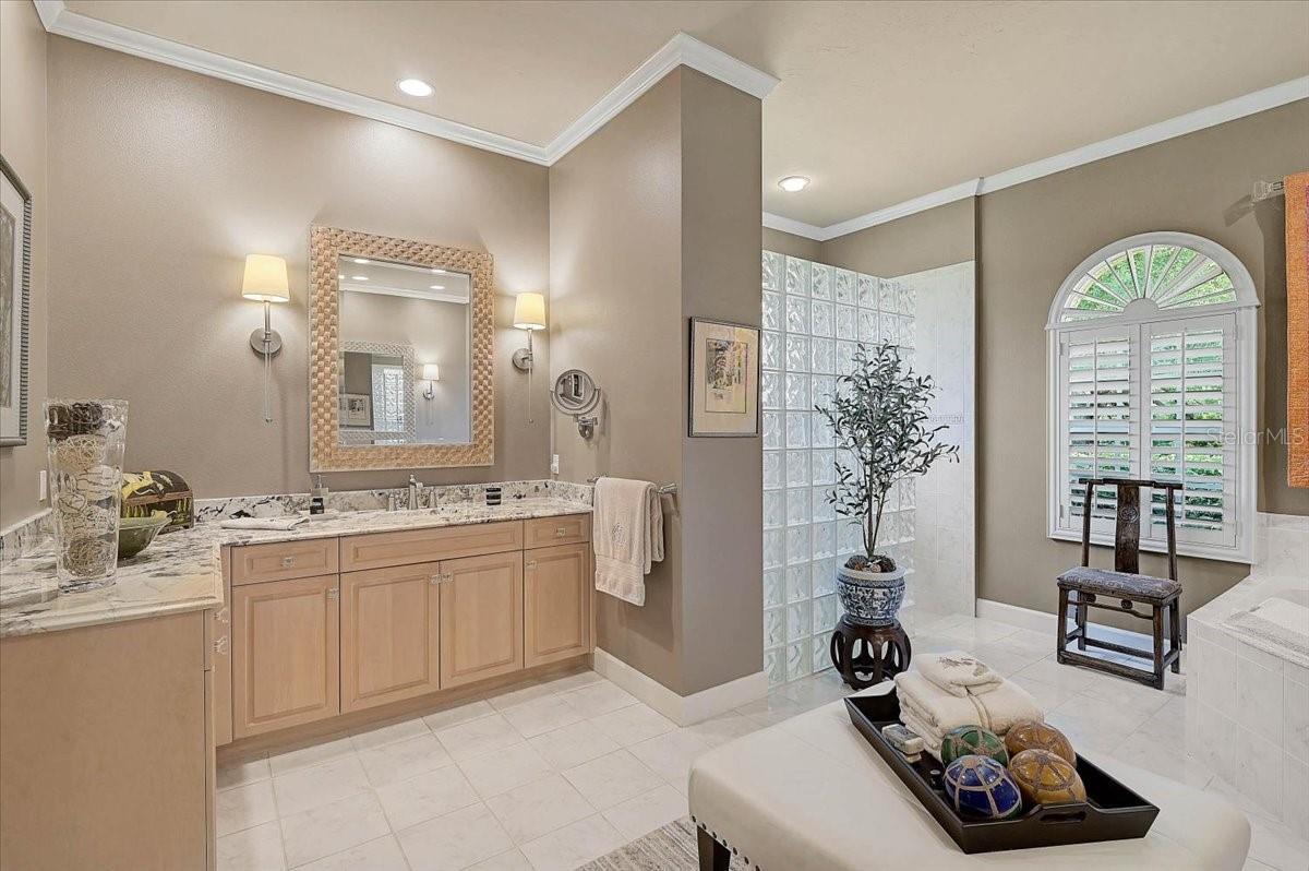 OAKS - Residential