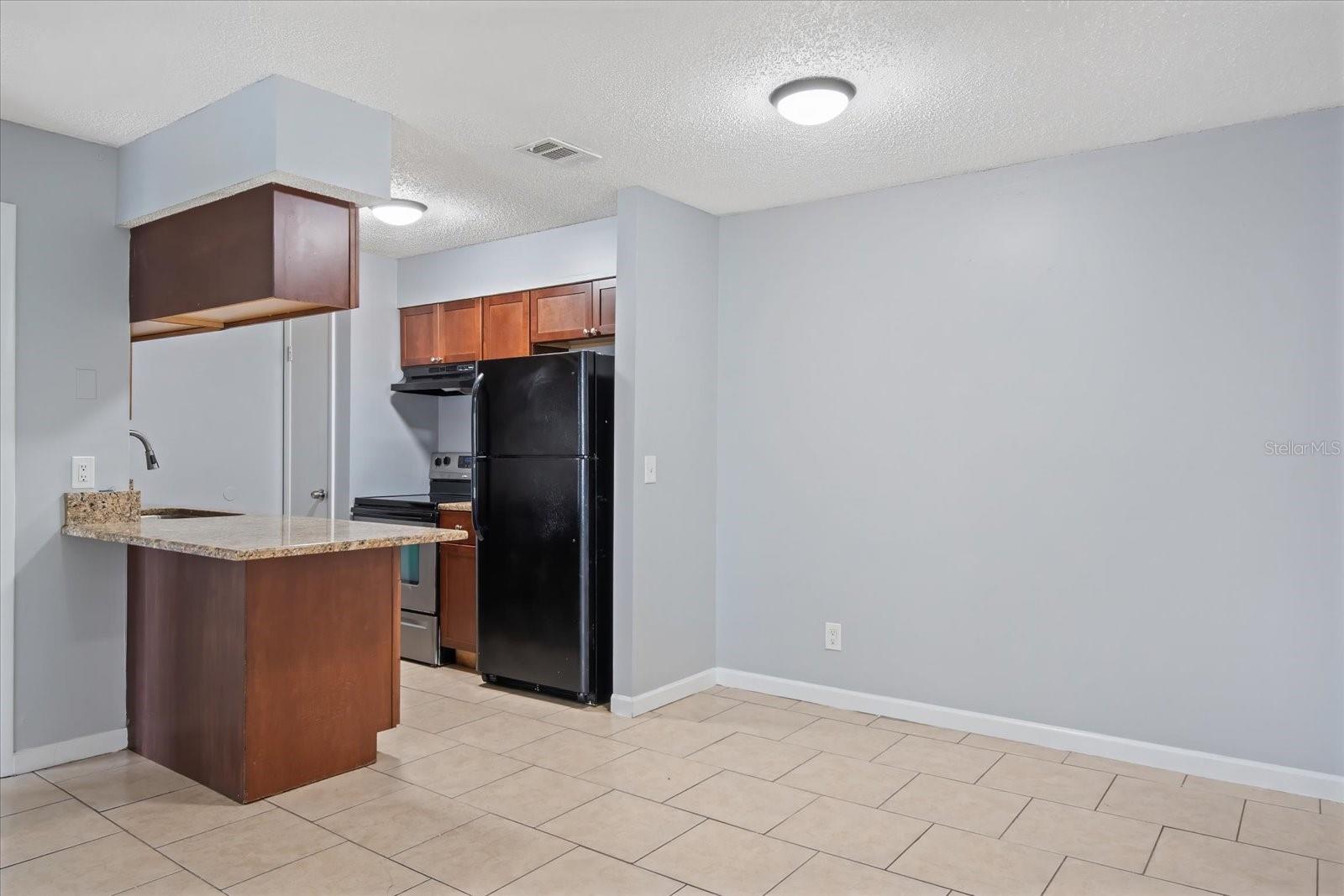 THE HAMPTONS AT BRANDON A CONDO - Residential