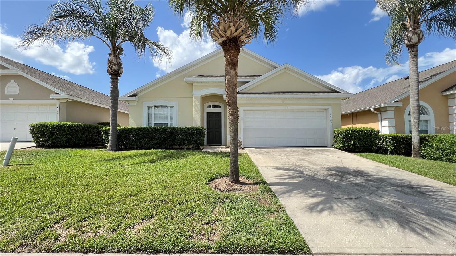 GLENBROOK PH II SUB - Residential Lease