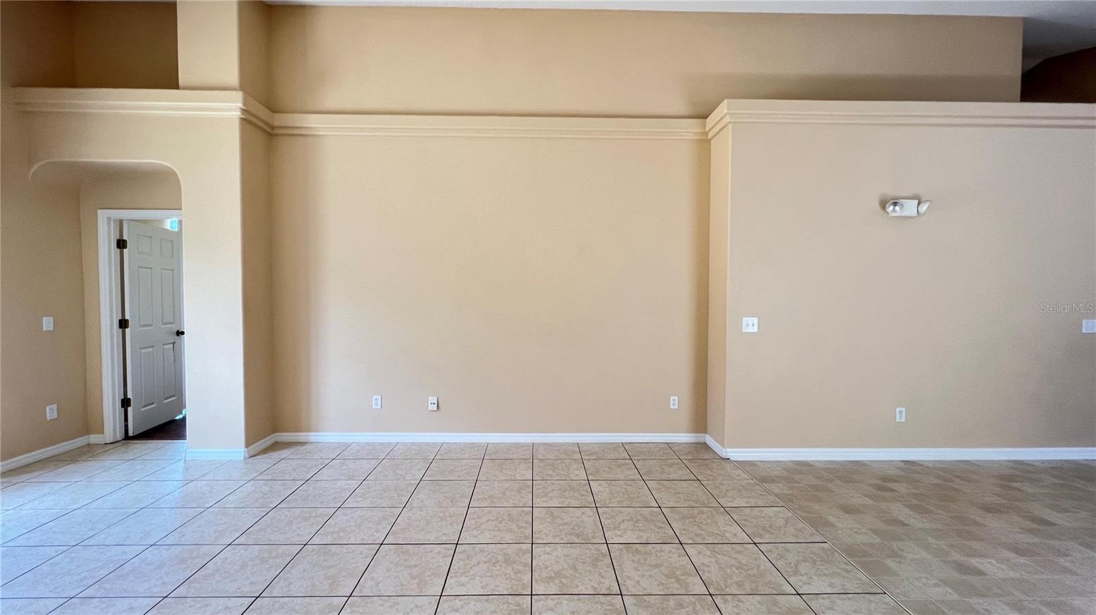 GLENBROOK PH II SUB - Residential Lease