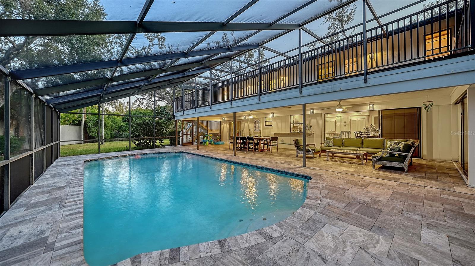 BENEVA OAKS - Residential