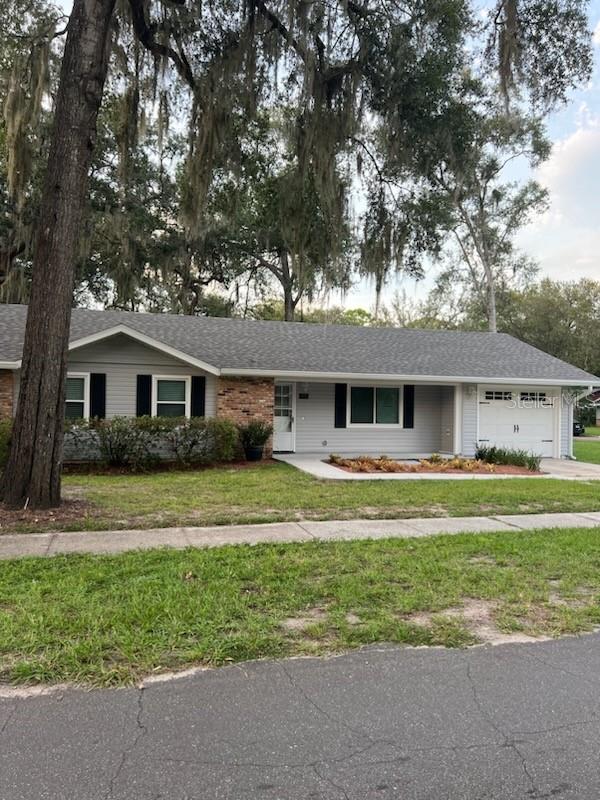 MOUNT DORA SHERWOOD - Residential Lease