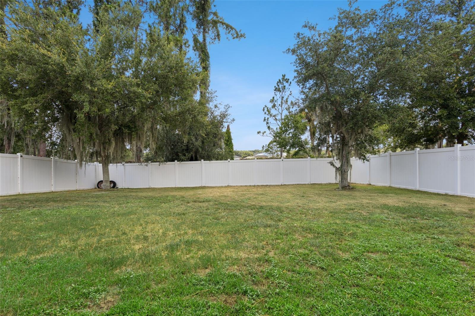 EUSTIS GRAND ISLAND RESERVE - Residential