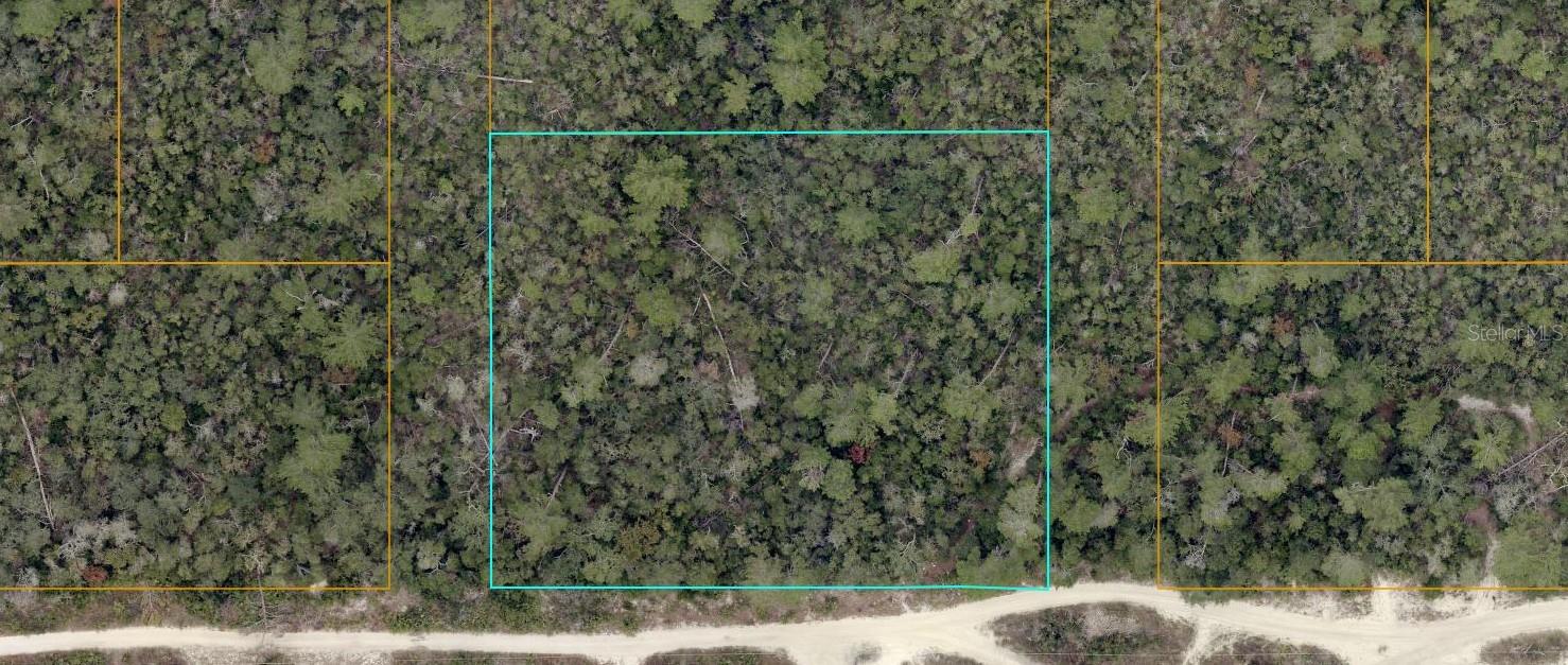 A VACANT LOT IN DELTONA IN VOLUSIA COUNTY!!!