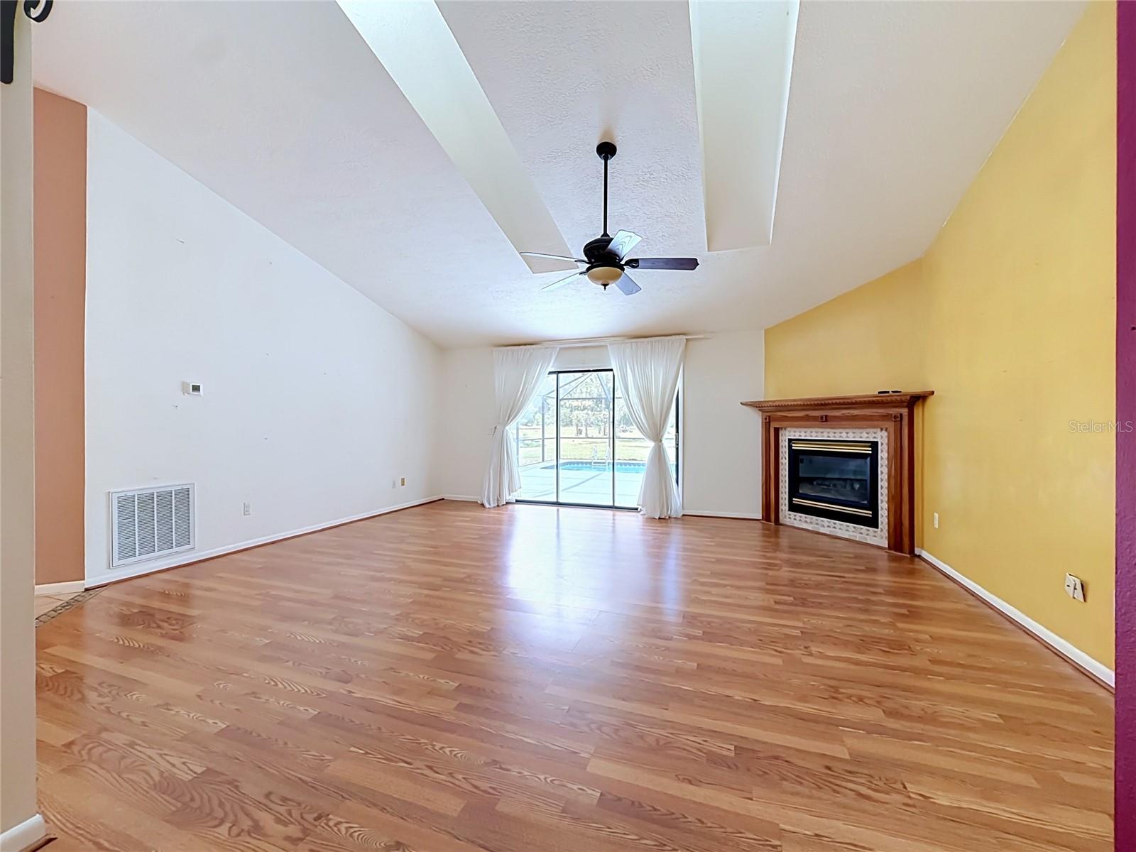 TIMBERLANE ESTATES REV - Residential
