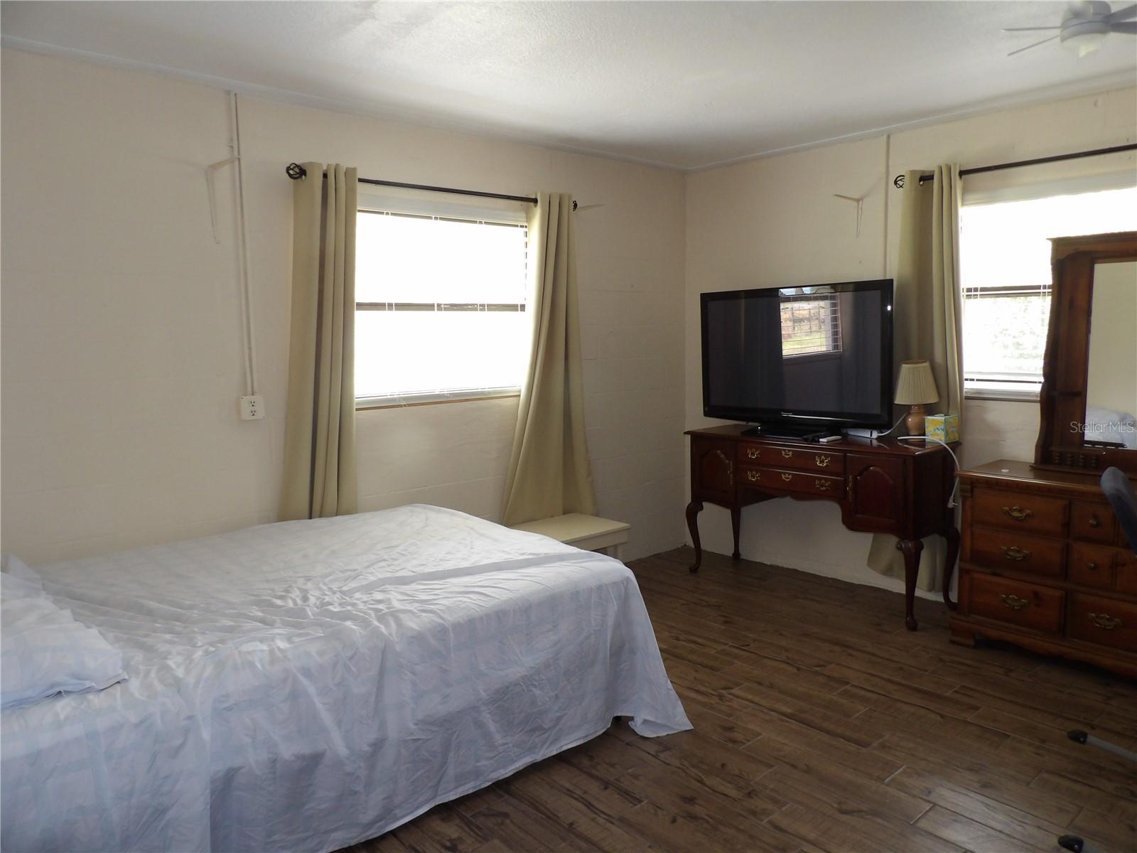 WOODHAVEN FARMS UNREC - Residential