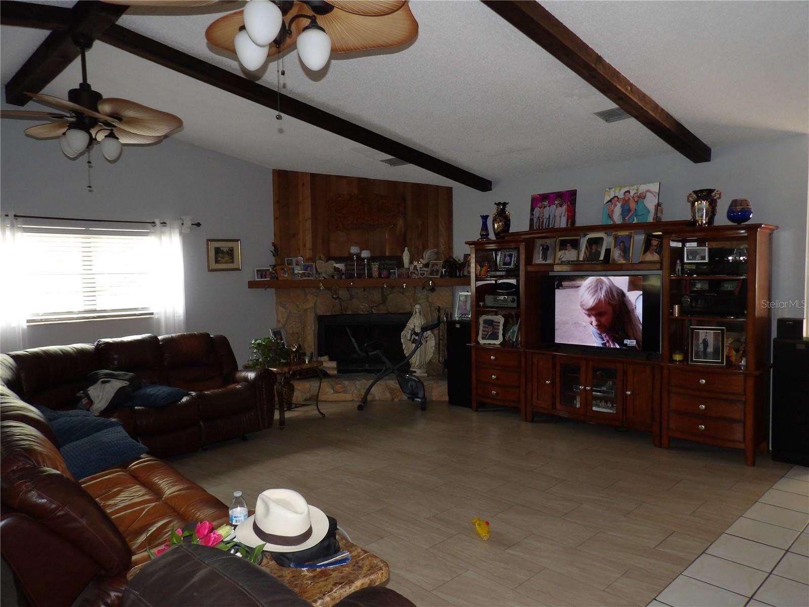 WOODHAVEN FARMS UNREC - Residential