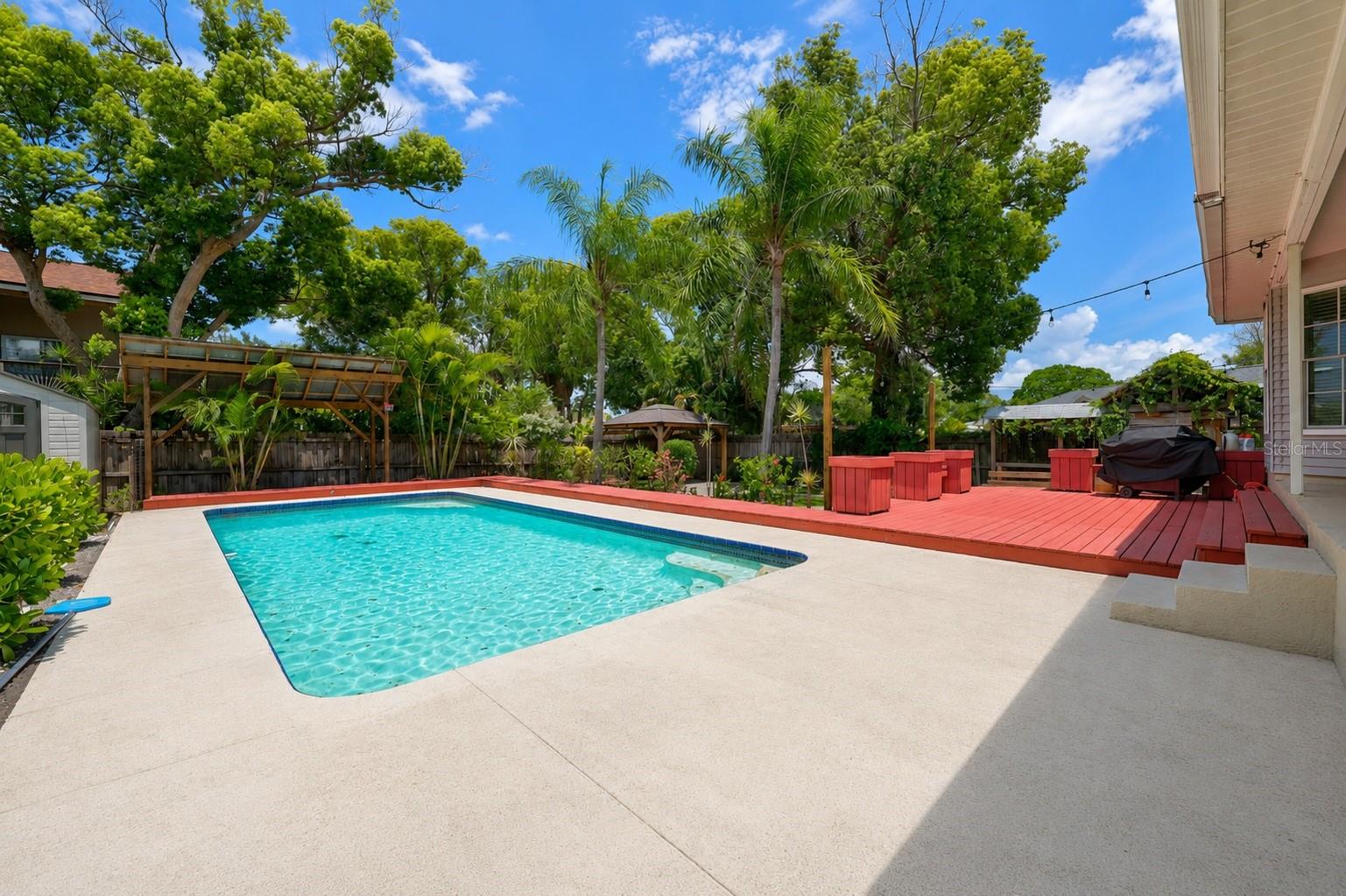 SUNSET HILLS REP - Residential
