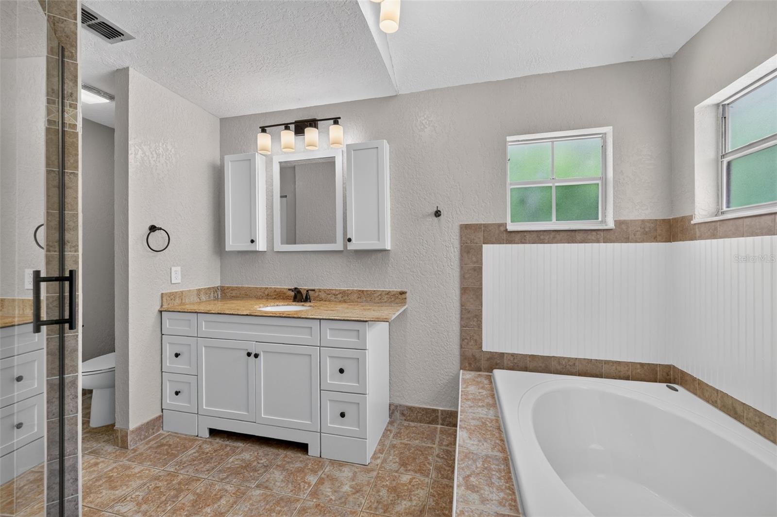 SUNSET HILLS REP - Residential