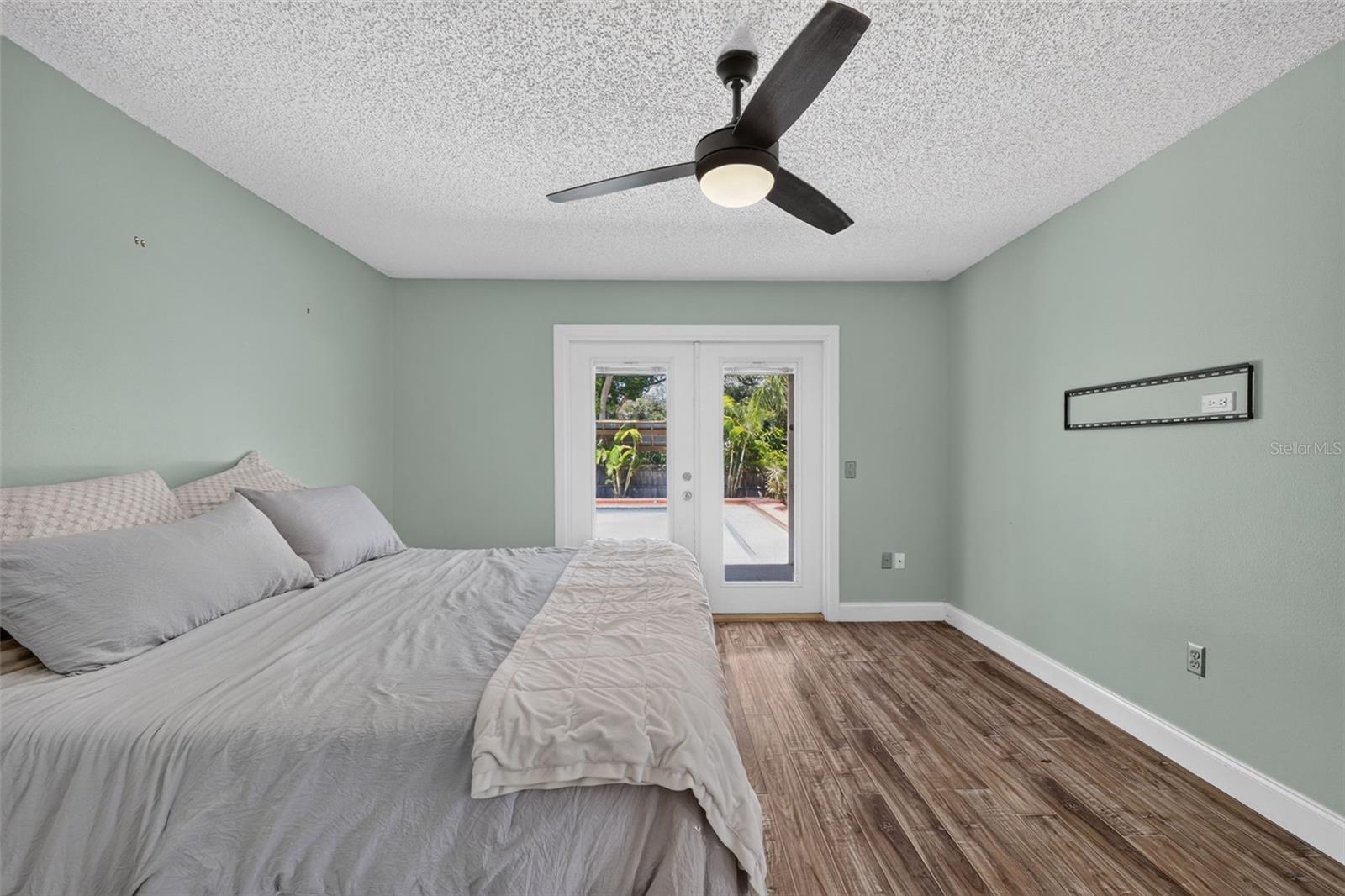 SUNSET HILLS REP - Residential
