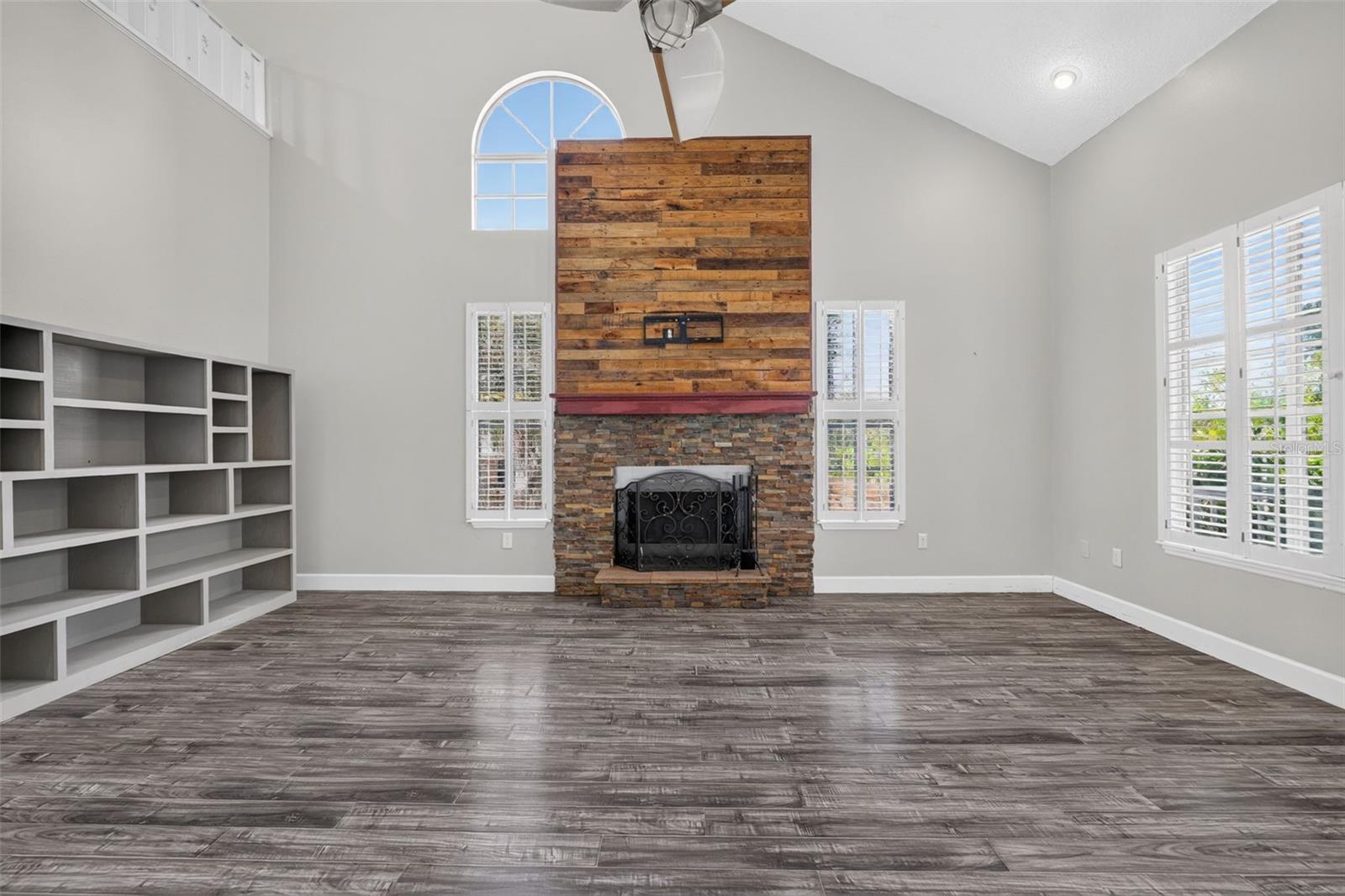 SUNSET HILLS REP - Residential