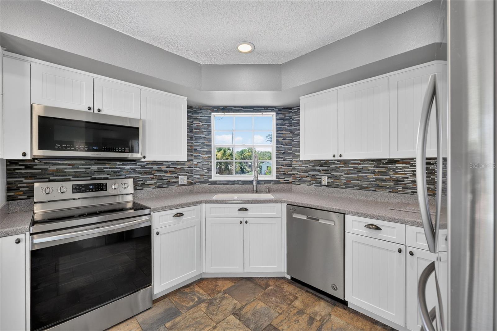 SUNSET HILLS REP - Residential