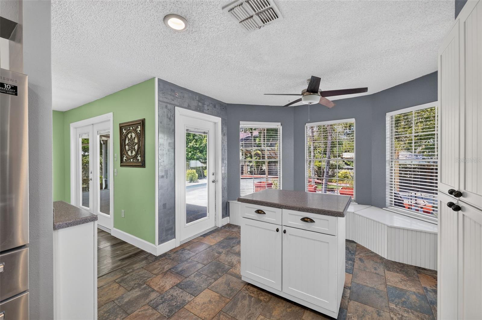 SUNSET HILLS REP - Residential