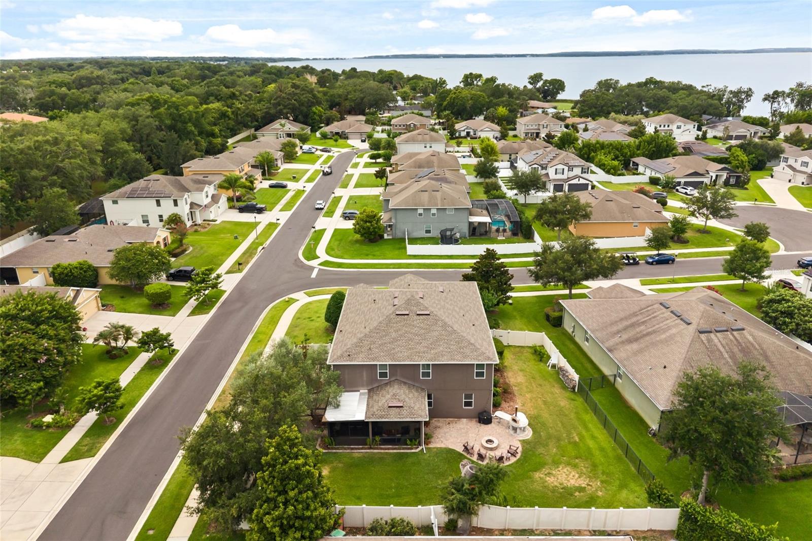 LAKE COVE POINTE - Residential