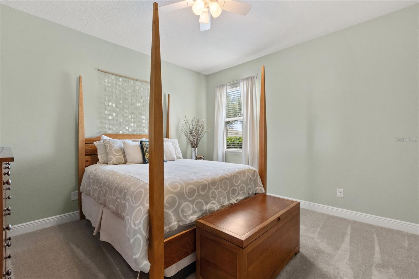 LAKE COVE POINTE - Residential