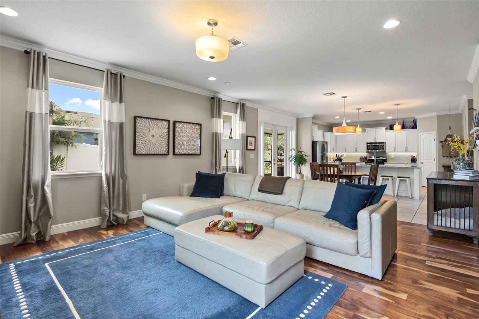 LAKE COVE POINTE - Residential