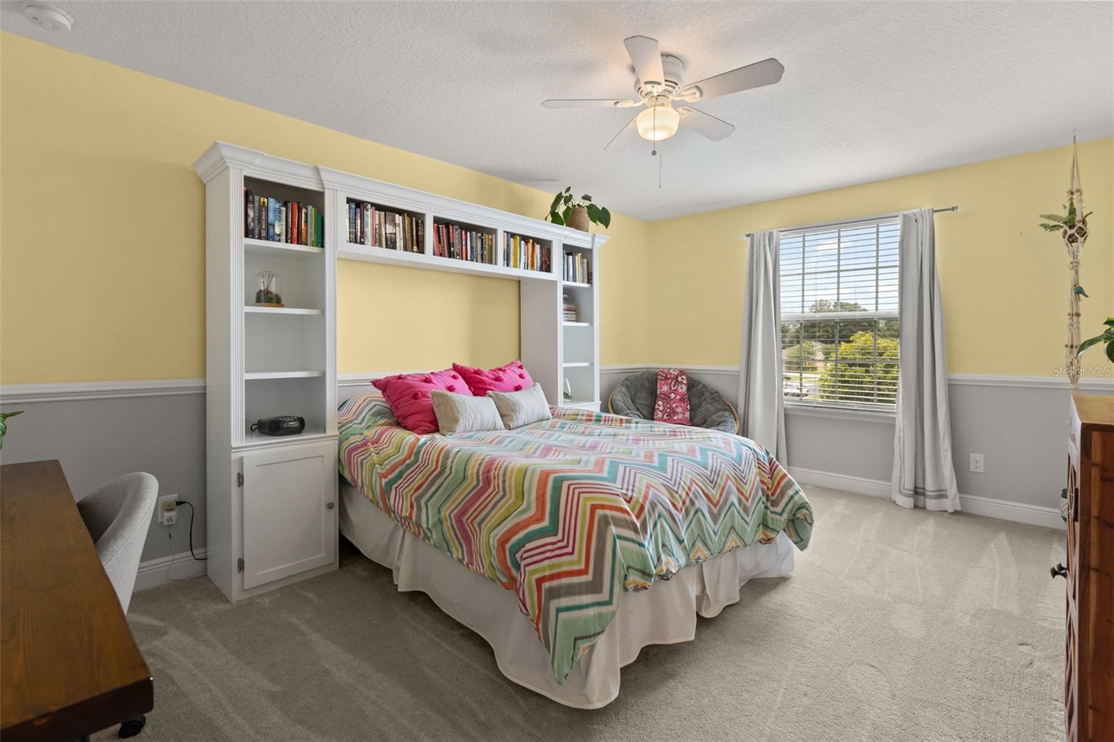 LAKE COVE POINTE - Residential