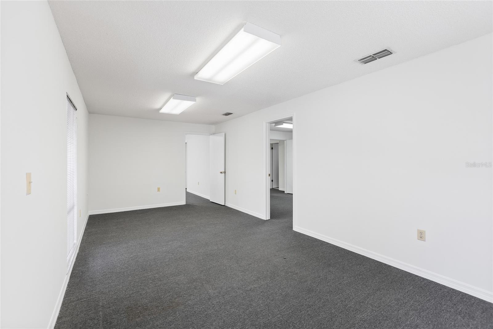 OAKRIDGE OFFICE CNTR A CONDO - Commercial Sale