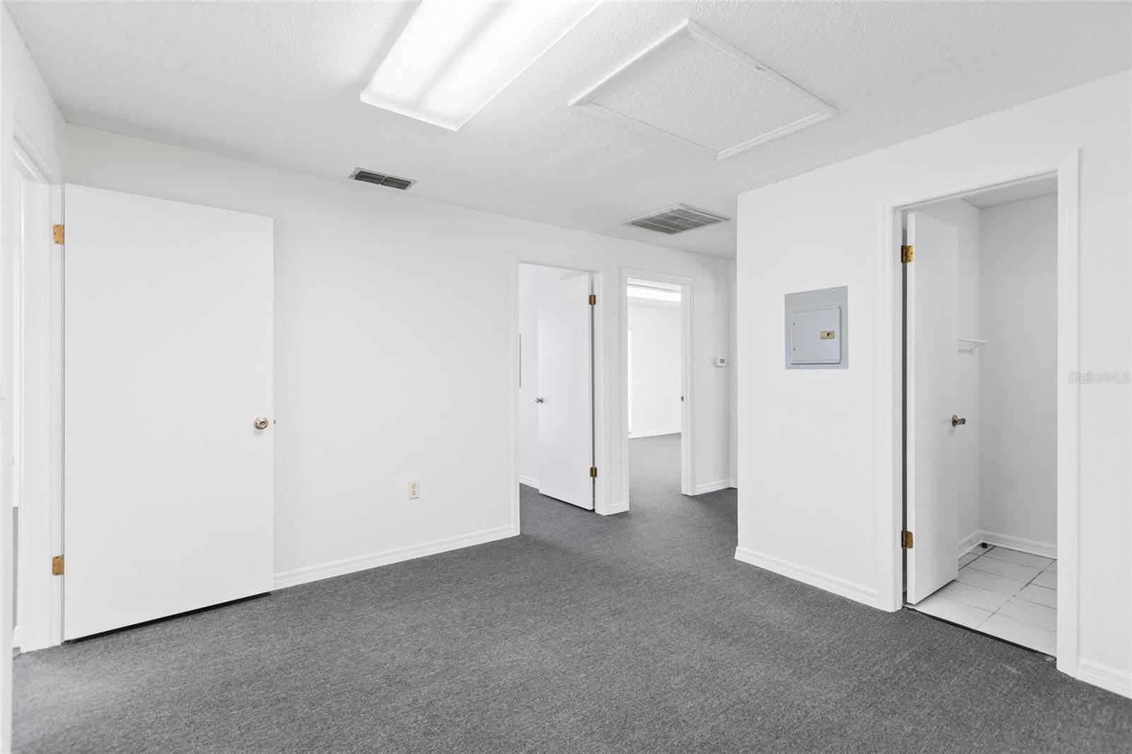 OAKRIDGE OFFICE CNTR A CONDO - Commercial Sale