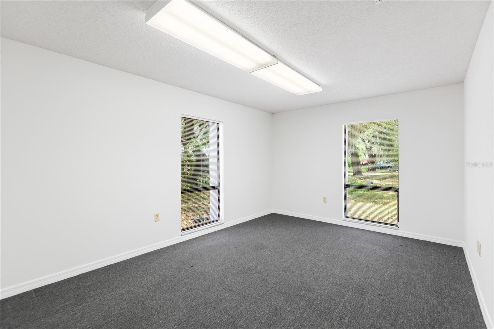 OAKRIDGE OFFICE CNTR A CONDO - Commercial Sale