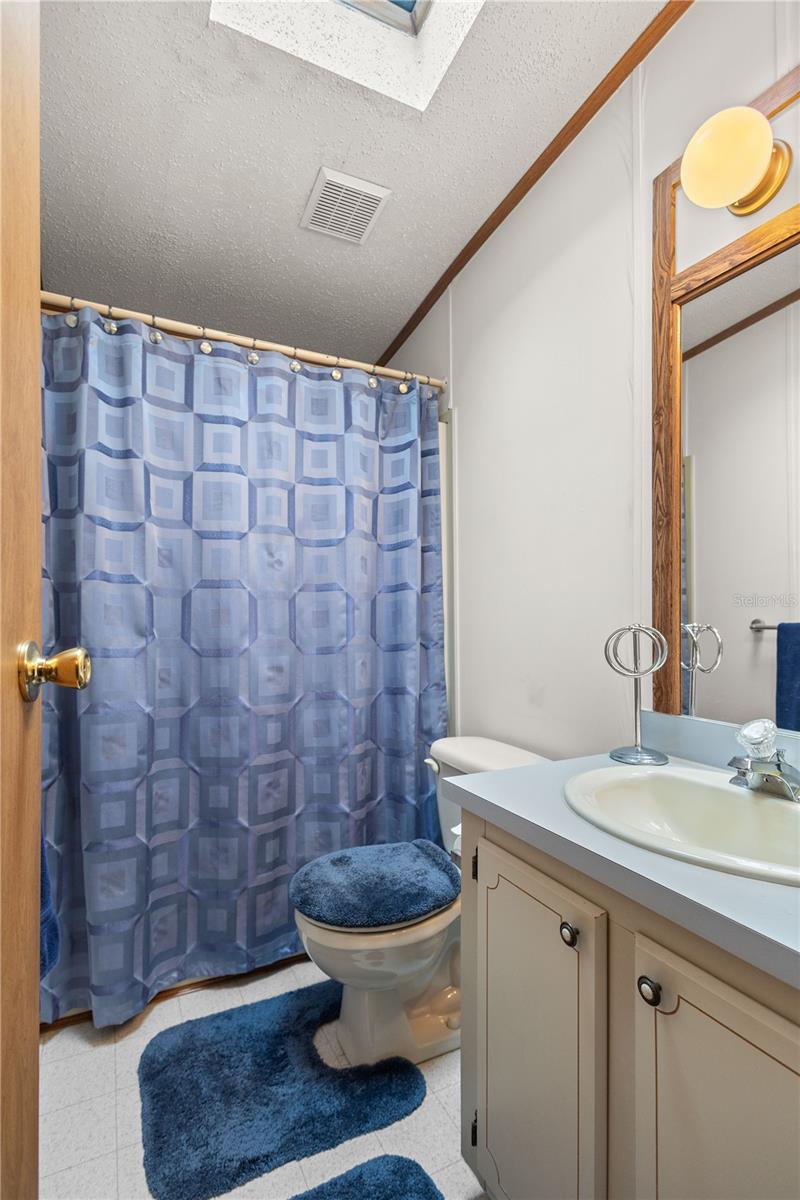 RIDGEWOOD OAKS PH I - Residential