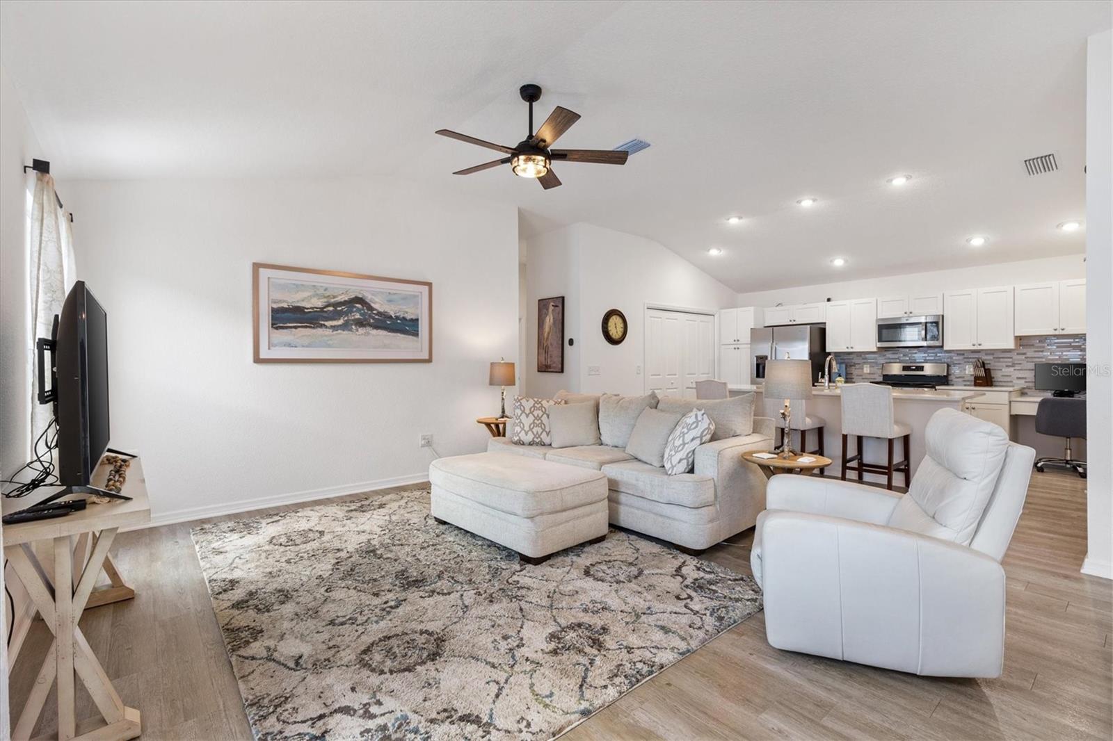 VILLAGE OF LAKE DENHAM - Residential