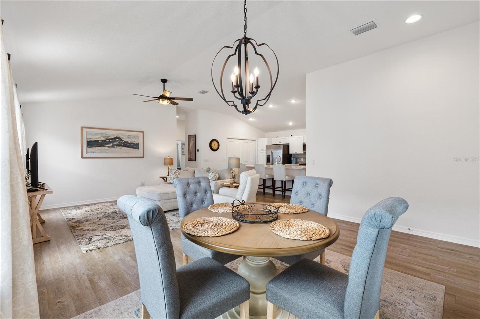 VILLAGE OF LAKE DENHAM - Residential