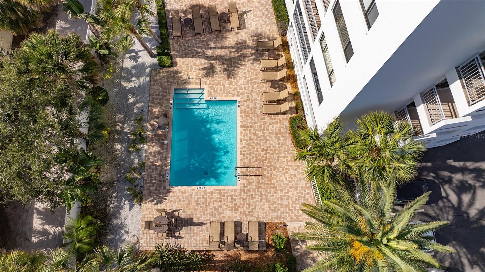 SIESTA SANDS RESORT - Residential