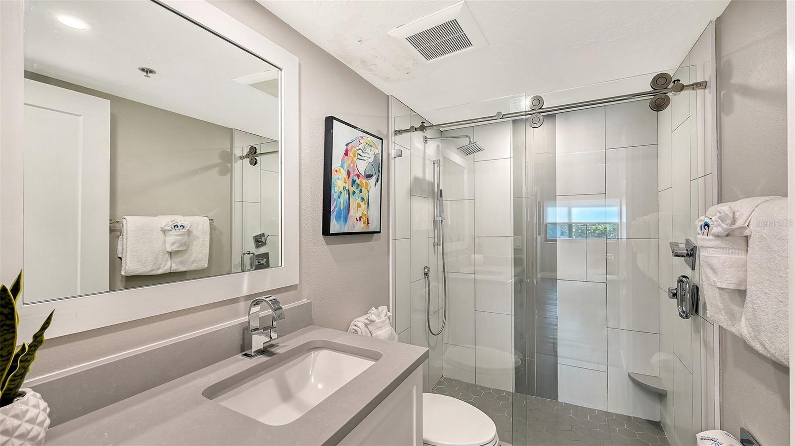 SIESTA SANDS RESORT - Residential