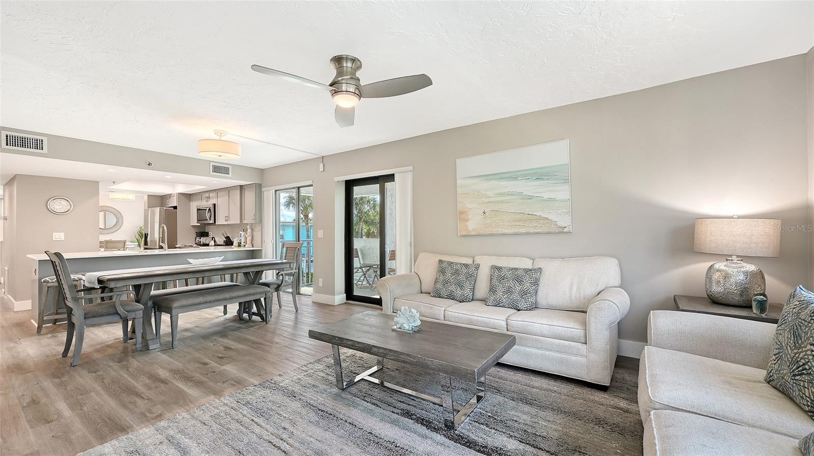 SIESTA SANDS RESORT - Residential