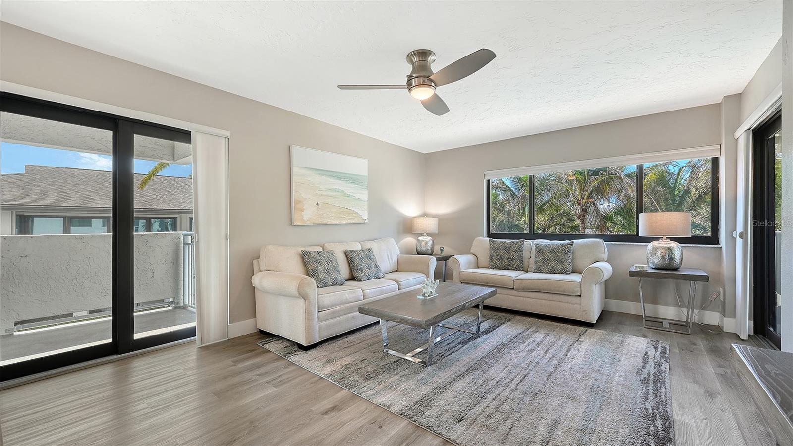 SIESTA SANDS RESORT - Residential