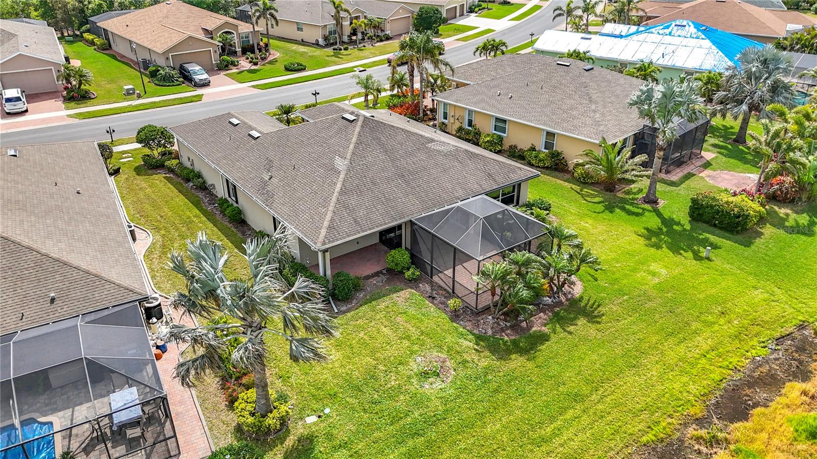 VENTURA VILLAGE - Residential
